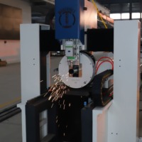 Machine de découpe de tubes laser à fibre industrielle haute vitesse, découpeuse de tuyaux laser CNC 3000W pour acier inoxydable, acier au carbone, cuivre