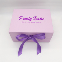 Boîte d'emballage cadeau personnalisée de luxe violette brillante pliable magnétique avec logo en satin de soie