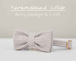 Ensemble laisse et collier en velours côtelé fait main avec nœud papillon, gris clair, pour chat et chiot, avec clochette dorée et étiquette nominative personnalisée - Product Image 5