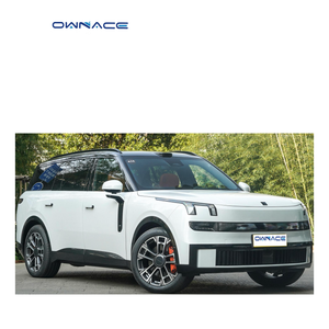 2025 Lynk Co 900 2.0 <span class=keywords><strong>T</strong></span> Ultra Plug-In ibrido nuovo veicolo energetico con sterzo sinistro Lynk & Co 900 serie - Product Image 4