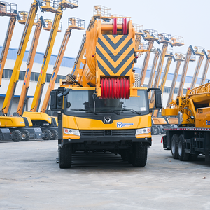 Grúa Móvil Usada XCM-G QAY300 de 300 Toneladas, Grúa de Construcción para Trabajo Pesado, Gran Venta en África - Product Image 3