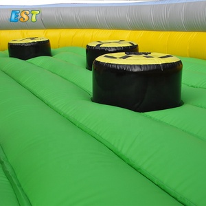 Carnaval Sportif Commercial à Thème Toxique pour 8 Personnes : Jeu Interactif Mécanique, Éliminateur Gonflable Wipeout - Product Image 4