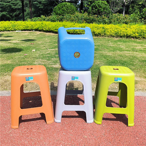 Tabourets en plastique 28x46 cm, meubles durables pour la maison et le salon, tabouret carré pour adulte, design moderne - Product Image 4