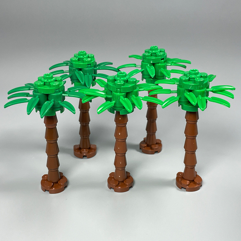 5 cocoteros pequeños