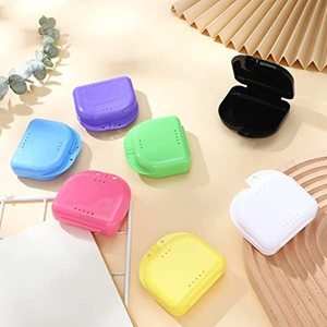 Yi Long Denture Storage <b>Box</b> <b>Small</b> With Holes For Adult Oral Care - Product Image 1