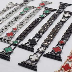 Trèfle à quatre feuilles de luxe avec <span class=keywords><strong>bracelet</strong></span> de montre en diamant pour montre <span class=keywords><strong>apple</strong></span> <span class=keywords><strong>8</strong></span>/7/6/5/4/3/2 femmes mode <span class=keywords><strong>bracelet</strong></span> de montre en métal allié - Product Image 4