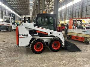 Obral mesin tempel bekas <span class=keywords><strong>Bobcat</strong></span> S450 Mini Skid Steer mesin tempel asli dengan ember pegangan Kondisi Bagus untuk dijual - Product Image 2