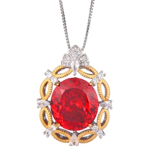 Collier pendentif floral rétro en cuivre plaqué or brossé, éco-responsable, avec zircon coloré 18*20mm, pour femme - Product Image 1