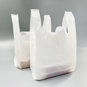 Sacs de courses personnalisés en polyéthylène (LDPE/HDPE) avec logo pour supermarchés, sacs à t-shirt en plastique, sacs de remerciement pour l'épicerie, la vente au détail et les plats à emporter - Product Image 5