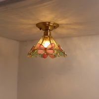 Luminaire de plafond en métal AC de style Tiffany moderne Panjixin avec verre teinté en forme de papillon et de fleurs