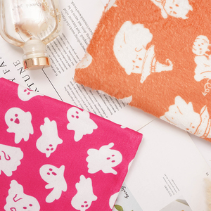 Couverture de bébé imprimée par sublimation de motifs d'halloween roses mignons personnalisés décor à la maison taie d'oreiller couture <span class=keywords><strong>tissu</strong></span> polaire de flanelle matelassée - Product Image 5