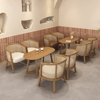 Prix d'usine Coffee Shop Ensembles de meubles avec tables à manger en bois et chaises à dossier en rotin Set on Cafe Restaurant