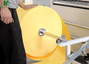 Machine à plisser le papier à couteau entièrement automatique - <span class=keywords><strong>Max</strong></span>. 600 mm de largeur, utilisé pour le plissage - Product Image 5