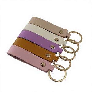 Porte-clés personnalisé en cuir PU avec logo UV couleur, en alliage de zinc, de haute qualité, à prix abordable - Product Image 2