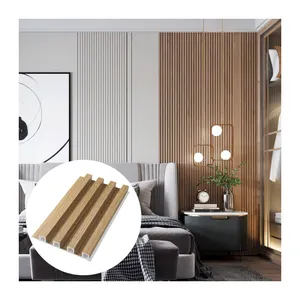 Pannelli soggiorno legno feritoia di alta qualità Design di lusso stile moderno prezzo economico Eco Friendly WPC decorazione del pannello a parete