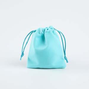 Sacs cadeaux en daim, pochettes en velours recyclables, impression sérigraphique personnalisée, cordon de serrage, bagues, montres, lunettes, colliers, bijoux - Product Image 4