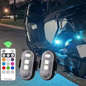 USB şarj edilebilir bisiklet kuyruk işık RGB renk değiştiren bisiklet emniyet lambası uzaktan kumanda ile uyarı ışığı LED