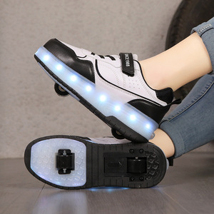 Vendite dirette di fabbrica scarpe da ginnastica per bambini <span class=keywords><strong>pattini</strong></span> estivi a due ruote ricaricabili LED invisibili <span class=keywords><strong>pattini</strong></span> ruota - Product Image 2