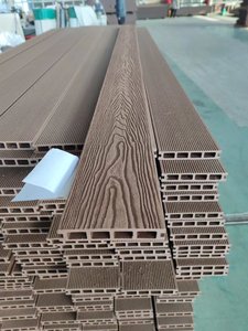 Plancher extérieur moderne en WPC 140*24mm, imperméable, installation par clic, <span class=keywords><strong>prix</strong></span> bas, grain de bois brossé, lisse, antidérapant - Product Image 2