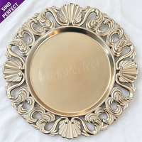 Assiette de présentation ronde en plastique doré ajouré style baroque, ornementée, pour table de banquet de mariage haut de gamme - Vente en gros