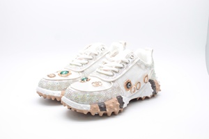 <span class=keywords><strong>Scarpe</strong></span> casual da <span class=keywords><strong>donna</strong></span> taglie forti 36-<span class=keywords><strong>42</strong></span> <span class=keywords><strong>scarpe</strong></span> da <span class=keywords><strong>donna</strong></span> alla moda <span class=keywords><strong>scarpe</strong></span> colorate adornate da colorata ragazza con diamanti coltivati in laboratorio - Product Image 5