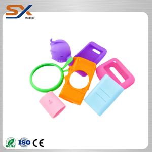 SHUOXI Giocattoli in Gomma per Animali Domestici su Misura, Ciotole in Silicone Commestibile e Tappetini in Silicone Disponibili Secondo le Vostre Specifiche - Product Image 4