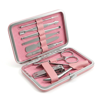Ensemble de manucure 9 en 1 en acier inoxydable de qualité supérieure avec étui en cuir de luxe portable et durable