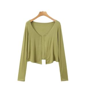 Ensemble cardigan tricoté vert olive Happy Plus pour femme grande taille, couleur unie, taille ajustée, ourlet asymétrique, tenue de navetteur - Product Image 3