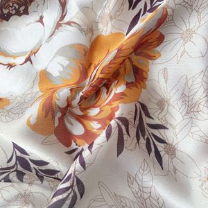 Spring New Style Fashion Design Chinese Style Soft <strong>Silk</strong> <strong>Scarf</strong> <strong>Women</strong> Evening Dress Shawls Elegant Flower Printed Satin ScarfHijab - Product Image 5