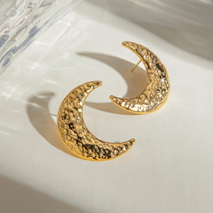 Pendientes de Acero Inoxidable con Baño de Oro PVD de 18k, Resistentes al Agua, con Diseño de Luna y Textura de Lava, Estilo Punk, Gruesos, para <span class=keywords><strong>Chica</strong></span> - Product Image 5
