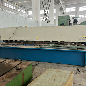 เครื่องตัดโลหะแบบกิโยตินไฮดรอลิก CNC สำหรับงานหนัก ประสิทธิภาพเสถียร ผลิตในประเทศจีน - Product Image 3