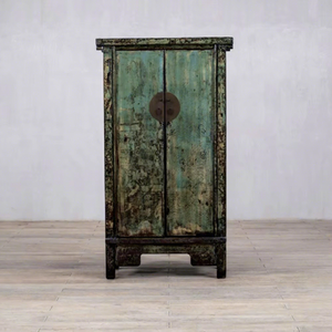 <span class=keywords><strong>Armoire</strong></span> en bois massif de style Wabi-Sabi antique avec portes coulissantes et poignées métalliques, meubles de chambre à coucher écologiques - Product Image 1