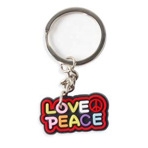 LLavero hecho a medida suave 3D caucho PVC llavero dibujos animados letra Logo PVC llavero - Product Image 2