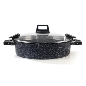 Multifunktion aler 32 flacher Suppen topf mit Keramik schwarz mit doppeltem Boden, bestreut mit kleinen Schneeflocken und weißen Flecken