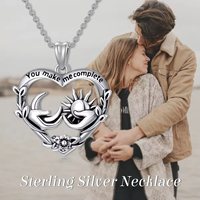 Collier pendentif lettre coeur gravé lune et soleil en argent sterling S925