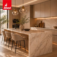 Cuisine Alland avec armoires laquées brillantes de qualité supérieure et îlot cannelé cascade de luxe pour appartement et villa