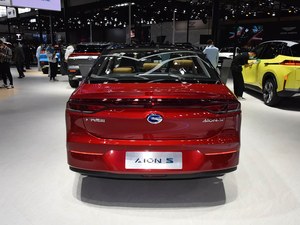 AION <span class=keywords><strong>S</strong></span> 2020 630KM Charm Max, voiture électrique d'occasion de haute qualité, cinq portes, cinq sièges, sièges en cuir - Product Image 5