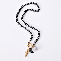 Collier en perles de pierre noire en gros avec breloques perle et hippocampe, bijoux vintage pour femmes