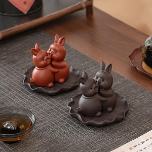 Vente en gros directe d'usine, animal de compagnie en thé Zisha Rabbit, or brut, accessoire de thé mignon et nourrissant avec une signification inégalée - Product Image 3