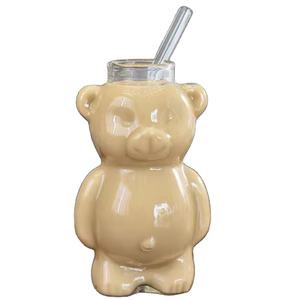 Vente en gros tasse à café en verre personnalisée créative <span class=keywords><strong>internet</strong></span> célébrité mignon dessin animé ours en peluche - Product Image 1