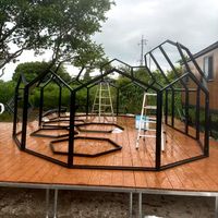 Système de terrasse en aluminium à hauteur réglable, résistant aux intempéries pendant 30 ans, idéal pour les cours arrière, les parcs, les jardins, les villas