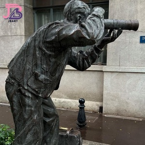 Grande sculpture en bronze représentant des personnages de la <span class=keywords><strong>mythologie</strong></span> amoureuse <span class=keywords><strong>européenne</strong></span>, éveillés par le baiser de Cupidon - Product Image 3