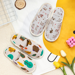 Chaussons jetables haut de gamme pour enfants, qualité hôtelière, antidérapants, à semelle épaisse, en coton et lin, motif dessin animé - Product Image 4
