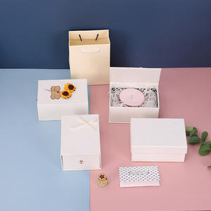 Cajas de Regalo Personalizadas de Lujo al por Mayor, Cajas de Regalo Impresas de Papel Kraft y Cartón, Empaque Premium para Recuerdos de Boda y Fiestas - Product Image 3