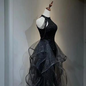 ชุดราตรีสีดำประกายระยิบระยับแบบผูกคอ  กระโปรงผ้าทูลล์ระบาย  ชุดออกงานหรูหรา  ชุดงานเลี้ยงอย่างเป็นทางการ  ใหม่ประจำปี 2026 - Product Image 2