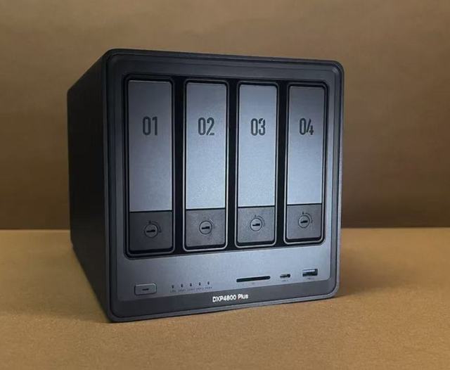 UGREEN NAS Storage DXP4800  DH4300PLUS  DXP4800PLUS DXP8800 DXP2800 DXP6800 DH2300 New NAS Network Storage