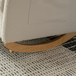 Vayra เก้าอี้โยกเน้นที่มีพนักพิงหลังและที่วางเท้าสูงขาไม้ยางพาราสำหรับห้องนอนหรือพื้นที่ใช้สอย - Product Image 1