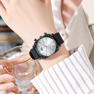 Montre chronographe à quartz de luxe pour homme Mouvement <span class=keywords><strong>SEIKO</strong></span> Boîtier en alliage et bracelet en silicone Cadran 35mm 3BAR Résistant à l'eau Style de fête - Product Image 2