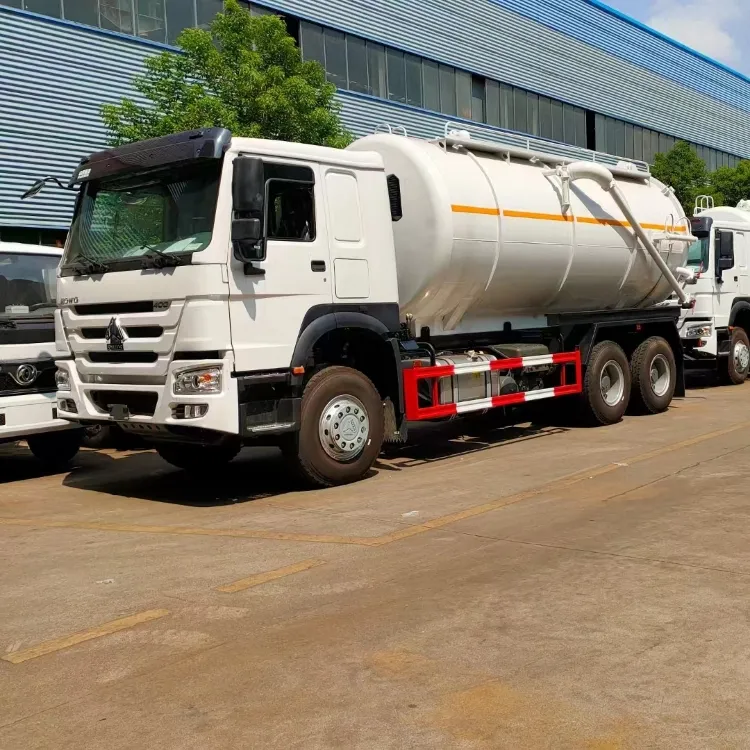 Best-selling HOWO 6x4 sewage suction truck 18000L sludge trucks sewer vacuum tanker