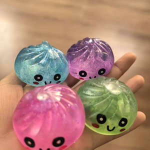 JN Boule Squishy Mignonne en Forme <span class=keywords><strong>de</strong></span> Boulette Vapeur <span class=keywords><strong>avec</strong></span> <span class=keywords><strong>Plateau</strong></span>, à Remontée Lente, Jouet Anti-Stress à Pétrir, Jouet Fidget Élastique pour Jeux <span class=keywords><strong>de</strong></span> Fête et Cadeaux - Product Image 4
